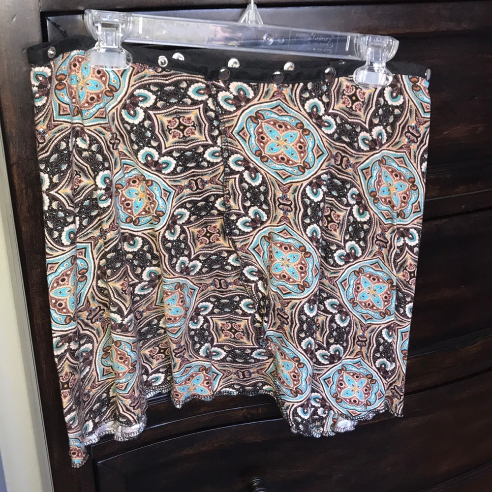 Erin Macleod adjustable waist skirt